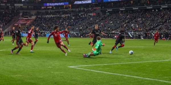 拼下如狼似虎的法兰克福，拜仁正式化解小危机？