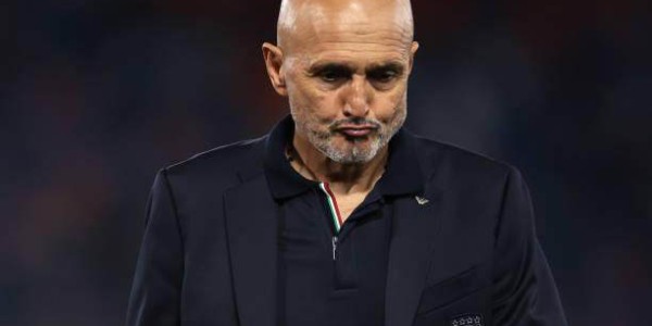 开云-意大利真的没10号了吗？！“赌侠”承载全村希望…