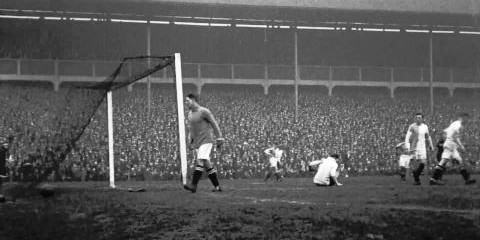 KAIYUN下载app-在奔赴战场前，他们看完了人生的最后一场球赛