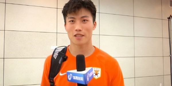 开云体育-意外！朱鹏宇意外成中国球员留洋热门人选，球迷却表示是谣言|大连英博|英博|德甲|国足|中国男足_新浪体育_新浪新闻