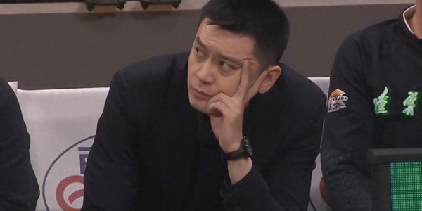 开云登录线上-唉！裁10分外援，签7分水货，错误决定致两连败，41岁少帅欲哭无泪|布朗|杨鸣|威尔斯|辽宁队|广东队_新浪体育_新浪新闻