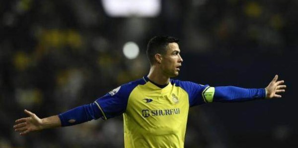 KAIYUN下载app-【夜读】穆帅扔掉亚军奖牌 怒喷裁判太无耻