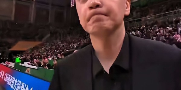 开云登录线上-唉！裁10分外援，签7分水货，错误决定致两连败，41岁少帅欲哭无泪|布朗|杨鸣|威尔斯|辽宁队|广东队_新浪体育_新浪新闻