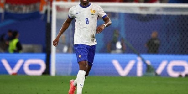 开云-法媒：琼阿梅尼在他的家乡，主持以其名字命名的体育场的揭幕仪式