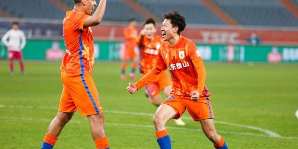 开云娱乐-【中超】莫伊塞斯点射宋龙百场破门 泰山2比0申花