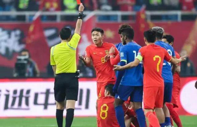 1724685238329032489.jpg 国足.jpg